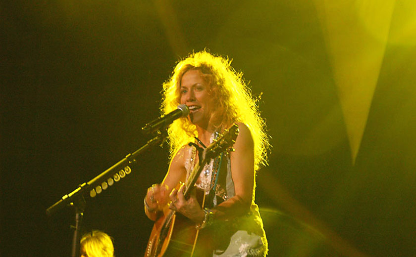 Sheryl Crow performing some of her hit songs